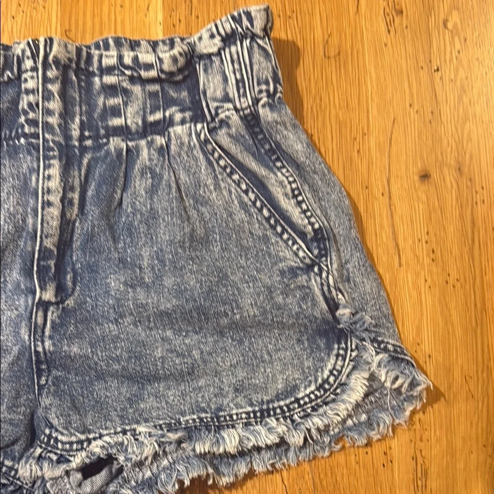 Blue High Waist Distressed Denim Shorts - Picture 6 of 9